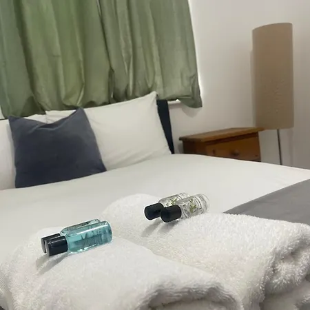 Erith Stay Guest house