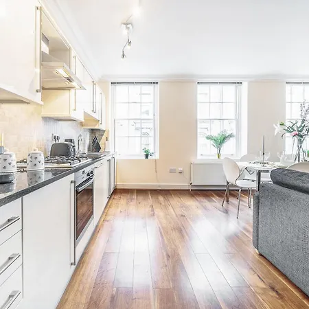 Covent Garden Charm Apartment