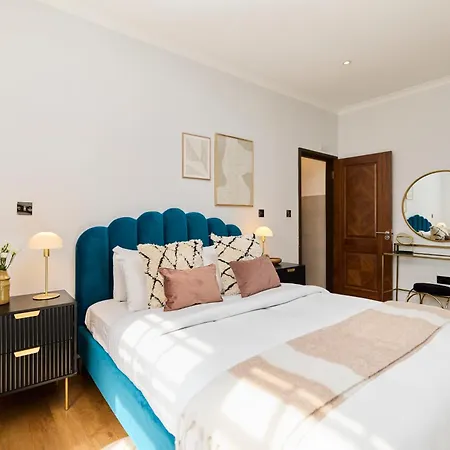 The Hampstead Hideaway Apartment London