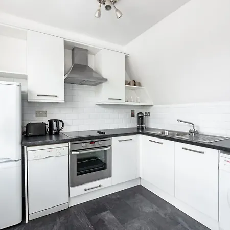 Blueground Knightsbridge Nr Hyde Park Lon-27 Apartment