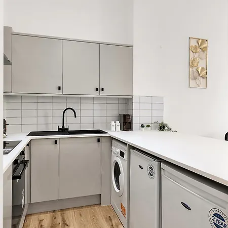 Paddington I - 1-bed Flat With Sofa Bed * London