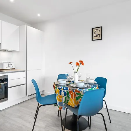 Apartamento Stylish 1br Flat In 4 Guests-5 Min To Heathrow#20 Min To London *
