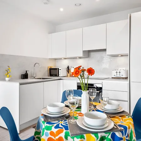 Stylish 1br Flat In 4 Guests-5 Min To Heathrow#20 Min To London * Hayes (Greater London)