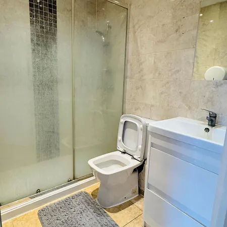 Appartement Charming 2 Bedroom Flat With Urban Views