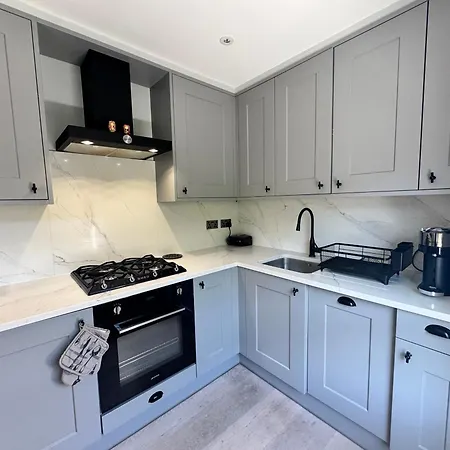 Apartment 5 Min Walk To Oxford Street London