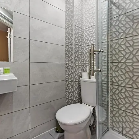 The Wanderer's Nest, Sleek Near It 1a Appartement Londres