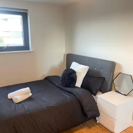 Huge 3 Apartment