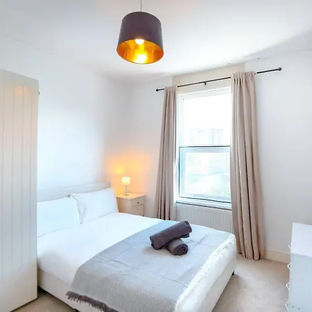 Holiday home Beautiful With Garden In Tooting London