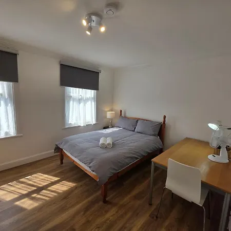 Apartment Stylish East 2bed In Forest Gate