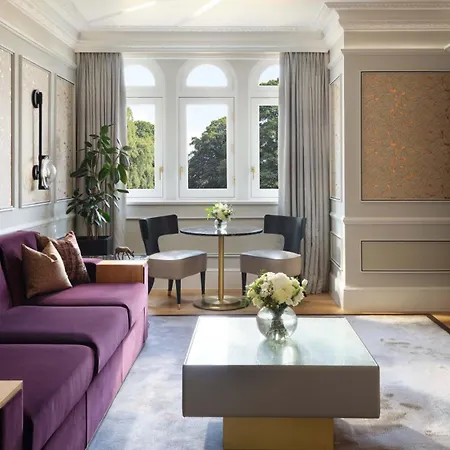 Mandarin Oriental Hyde Park, Hotell