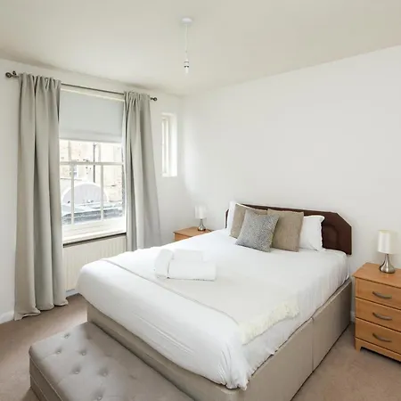 New Sleek 2bd Flat Oxford Street/soho/fitzrovia * Londen