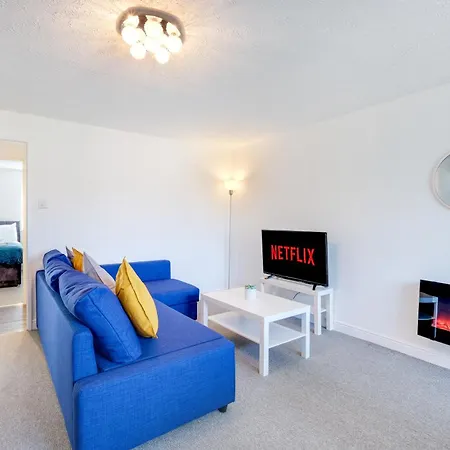 2 Bed In Lock *