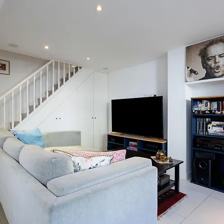 Veeve - The Fulham Garden Maisonette * London