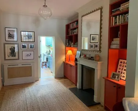 Stylish Family Holiday home London