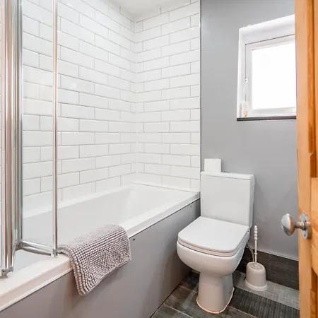 Quiet 5 Bed Vauxhall House With Garden And Roof Terrace Holiday home