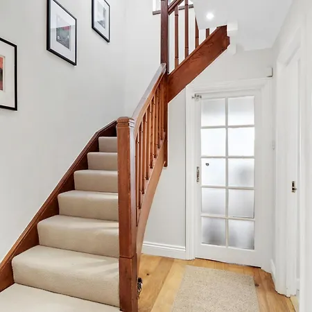 4-bedroom In Limehouse