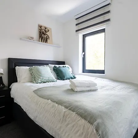 Stylish Modern By Aldgate East Station 5 * 伦敦