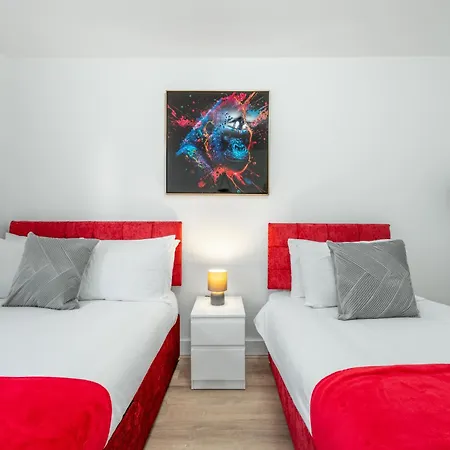 Urban And Trendy Stratford Sleeps 8 Free Parking Wifi * London