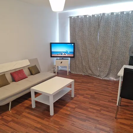 Flat In Of - E1