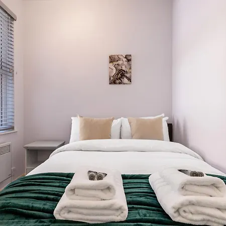 Amazing 2br Flat By Clapham Common With Garden * London