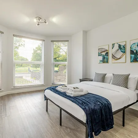 Amazing 2br Flat By Clapham Common With Garden Apartment *
