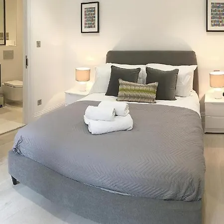 Stylish 3-bed Luxury In Oxford Circus * 런던
