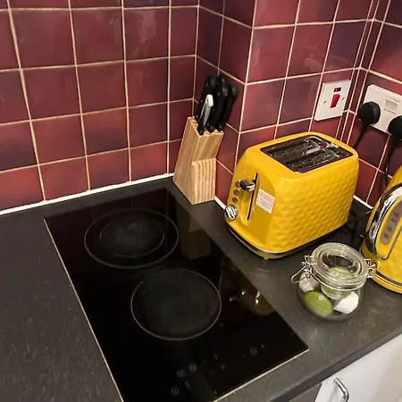 Apartment Affordable 2bed And 3bed In E14 *