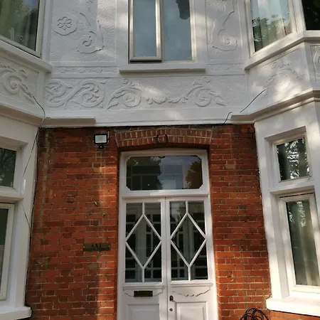Bed & Breakfast Ax 1