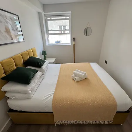 Apartment Deluxe 3 Bedstratford Olympicparko2excel London