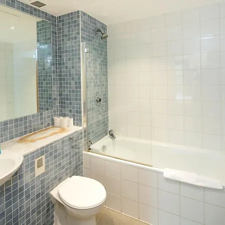 Apartment Superfast Broadband 2bd Flat Farringdon London