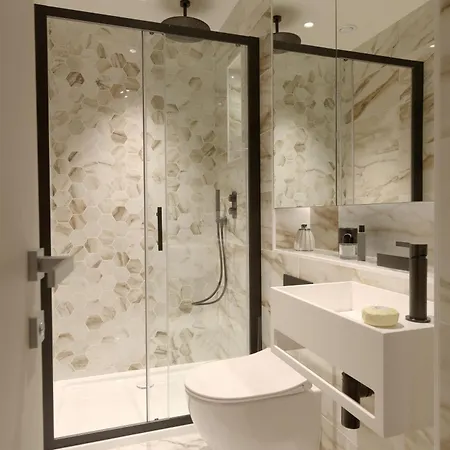 South Kensington By D'montrio Aparthotel