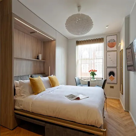 South Kensington By D'montrio * London