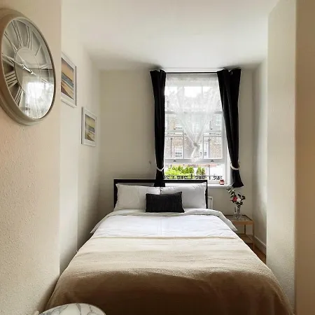 Harper's Place Near Kings Cross *