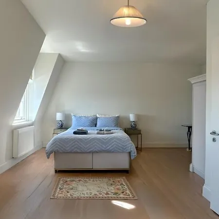Spacious Guest - En-suite - - Calm View Apartamento Londres