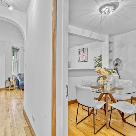 3br Retreat In Redcliffe Gardens * London
