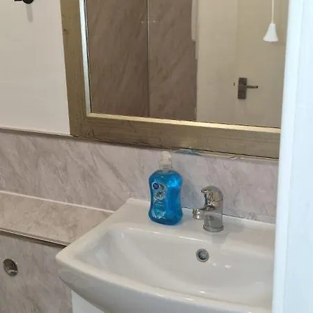 Apartment Uxbridge Flat