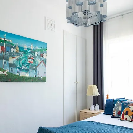 Bright & Cozy Flat In Battersea *
