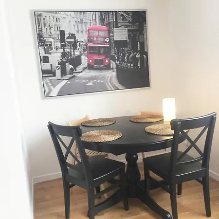 New 2bd Flat Heart Of Battersea - Close To Station