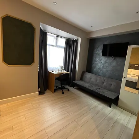Hotel Paragraph Edmonton Palmers Green