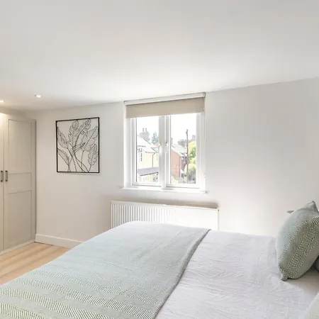 Modern Location Private Bathroom And Shared Kitchen 2 *