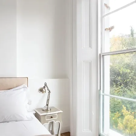 Iconic Little Venice With Private Garden Appartamento
