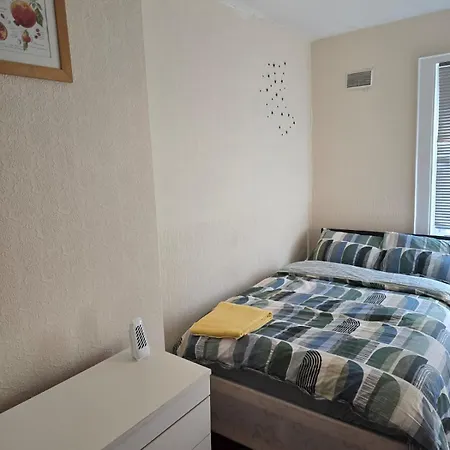 Nicely Furnished Homestay *