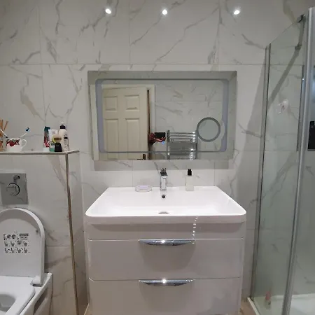 Amazing Double - London Uk Harrow