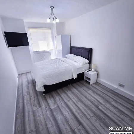 Kas Cosy 2 Bedroom In With Great Transportation Links Belvedere
