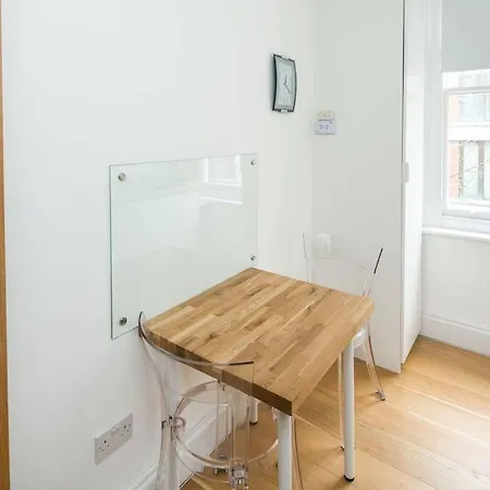 Apartment Elegant 1br Near *