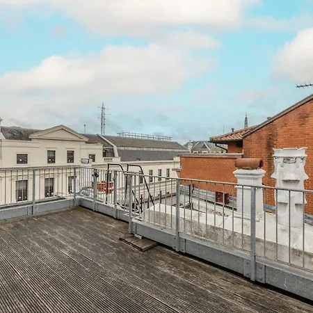 Apartment 2 Bd Soho Luxury Living-high Ceilings Huge Terrace