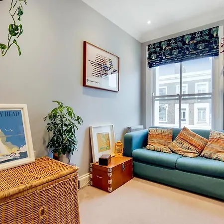 Charming Flat Close To Emirates Stadium London