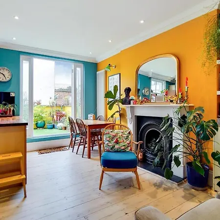 Charming Flat Close To Emirates Stadium