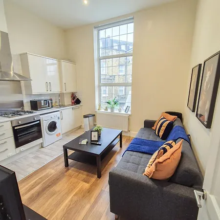 Cosy 2-bedroom Flat With Free Wi-fi In Shepherds Bush Near Westfield Apartment London