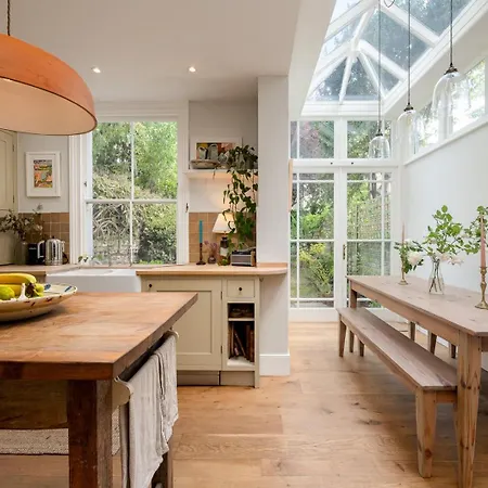 Guestready - Stylish Victorian With Garden Сasa de vacaciones Londres